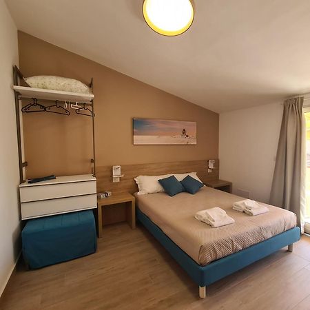 B&B Al Quadrato Скалеа Екстер'єр фото