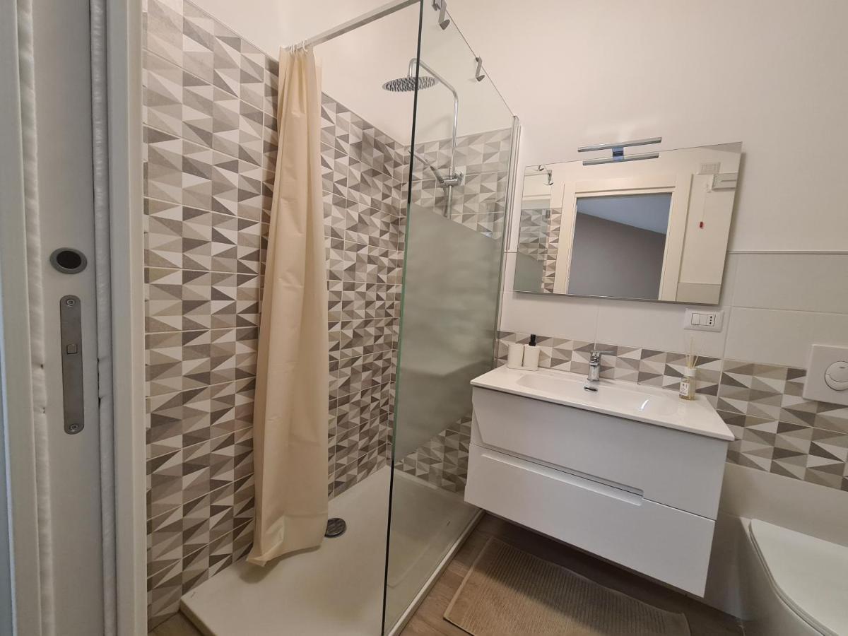 B&B Al Quadrato Скалеа Екстер'єр фото